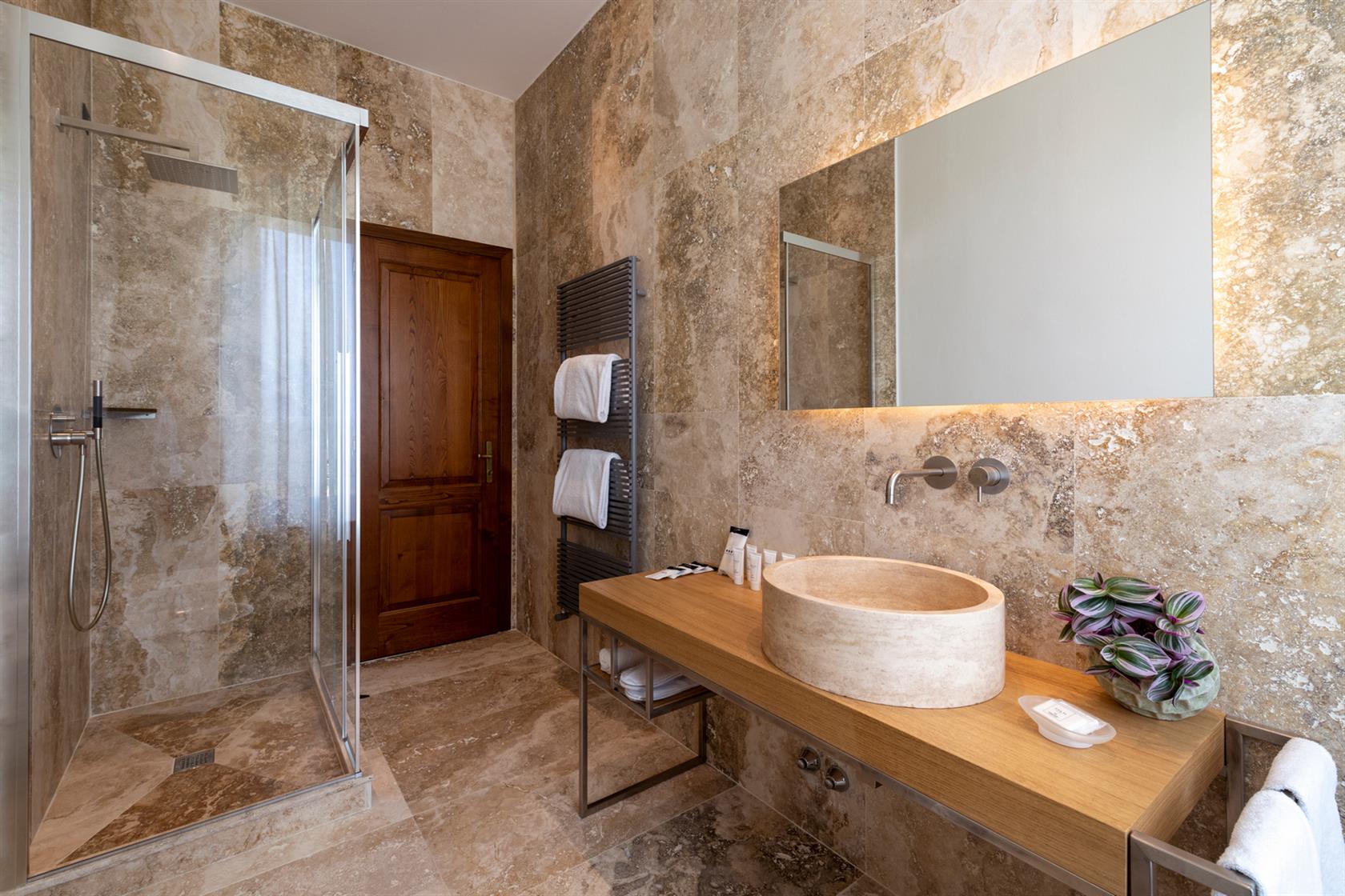 3Bagno Suite 2