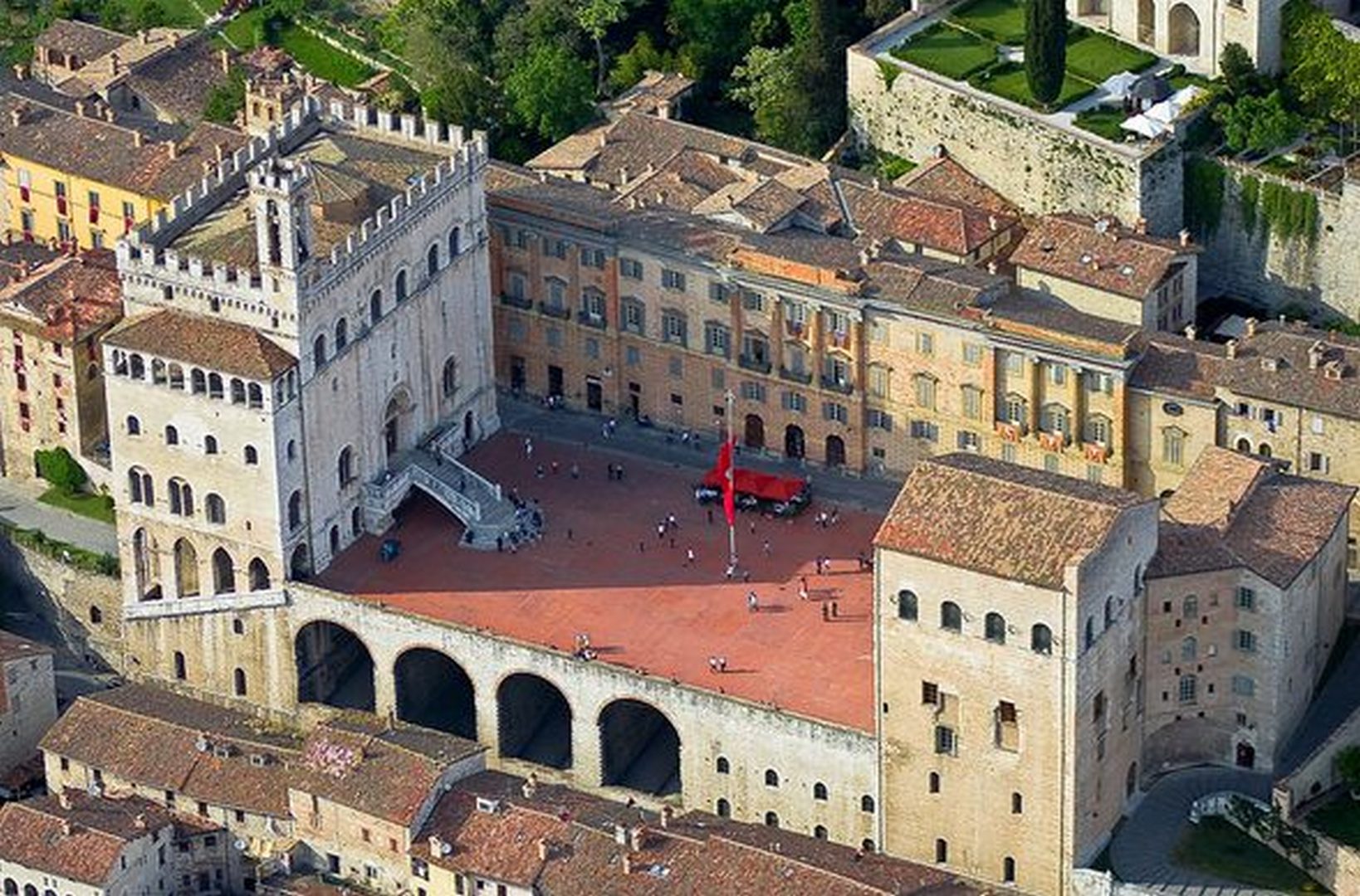 Gubbio4