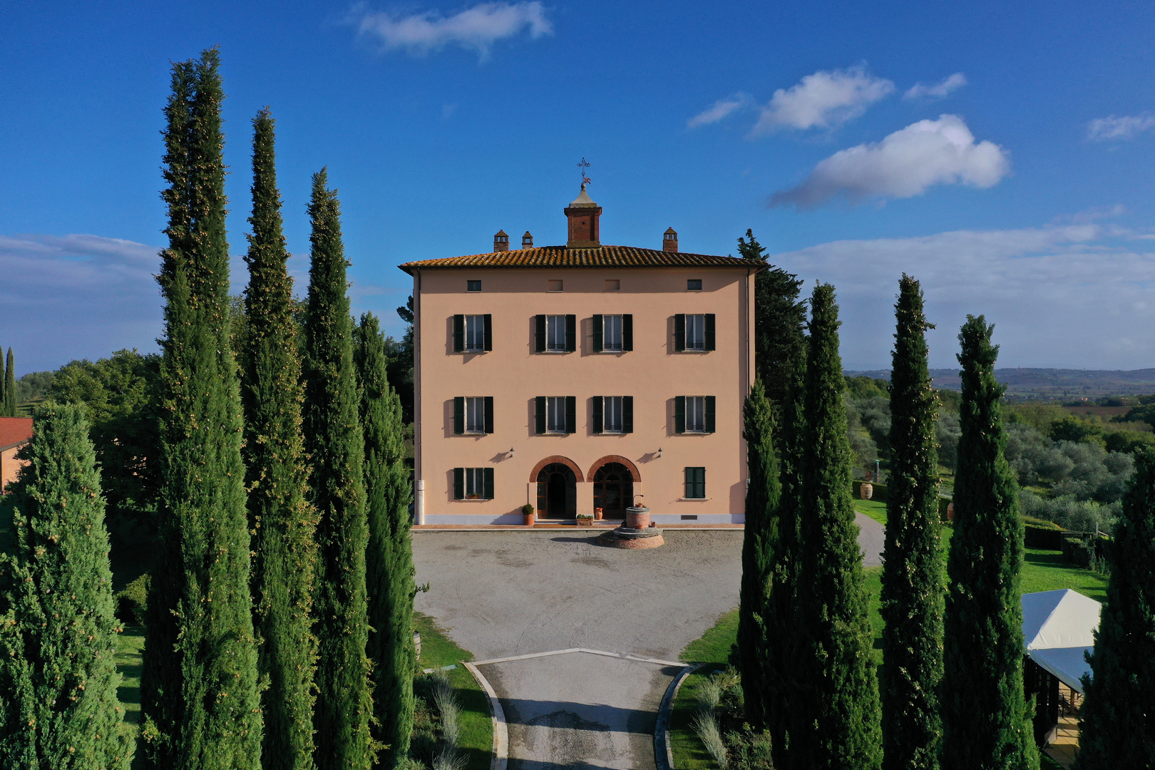 Villa Grazianella estate in Montepulciano relais of Fattoria del Cerro